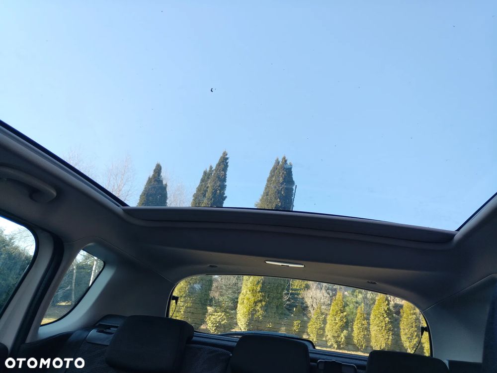 Peugeot 3008 1.6 HDi Premium - 18