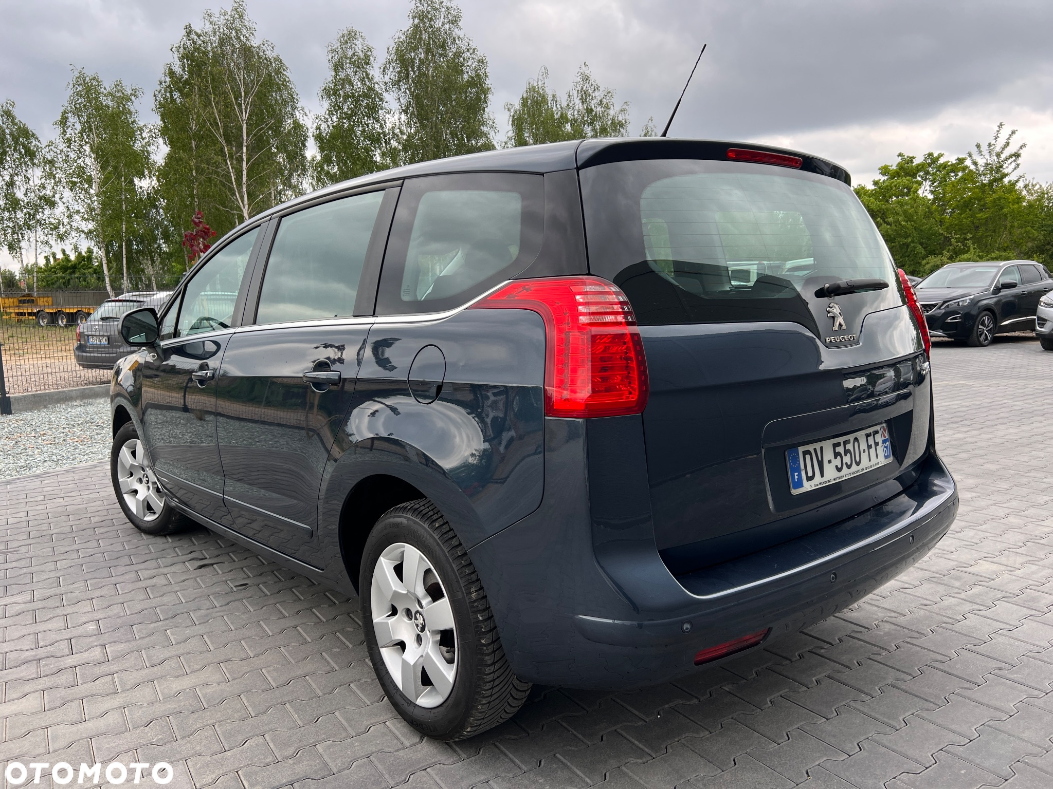 Peugeot 5008 1.2 PureTech Active S&S - 8