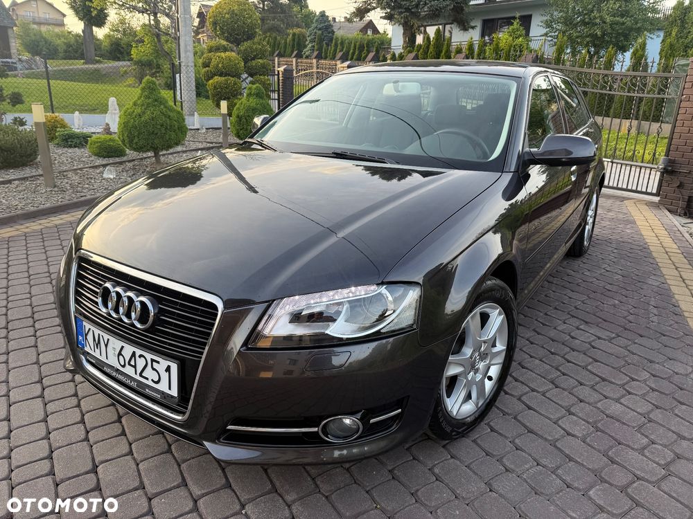 Audi A3 Sportback 1.6 Ambiente - 1