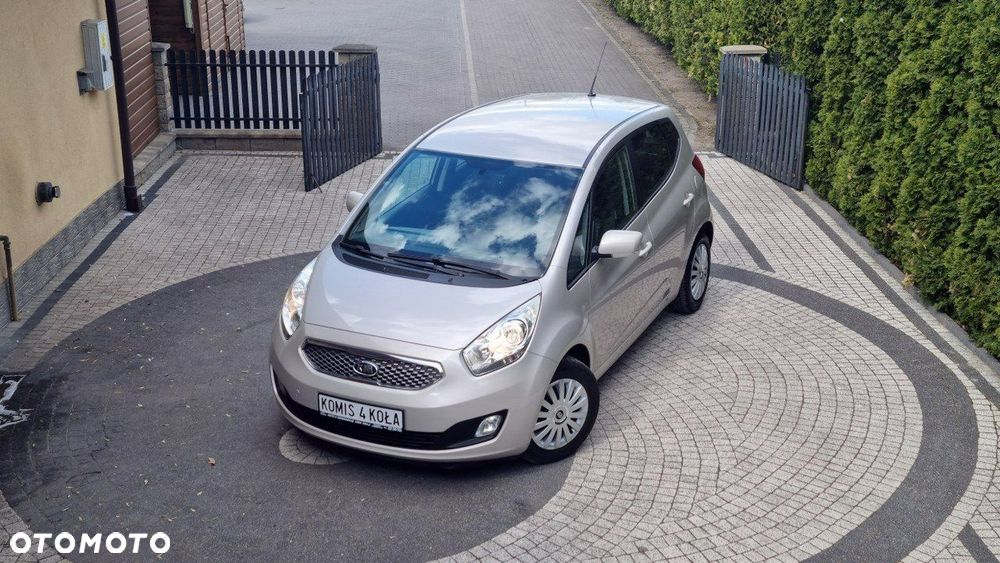 Kia Venga - 19