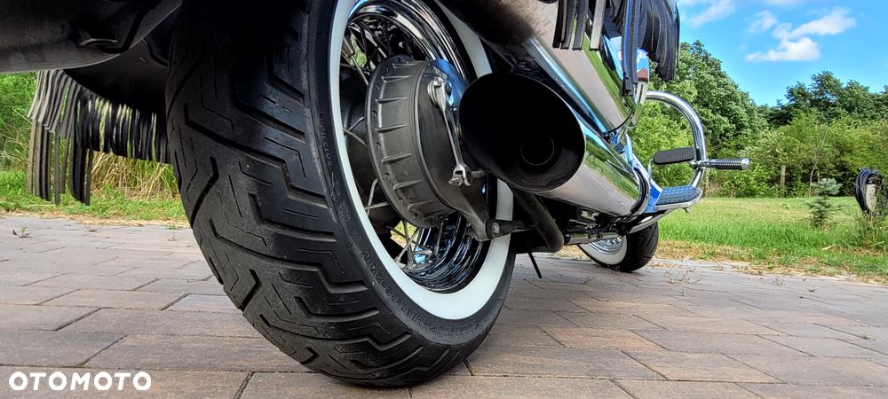 Suzuki Boulevard - 6
