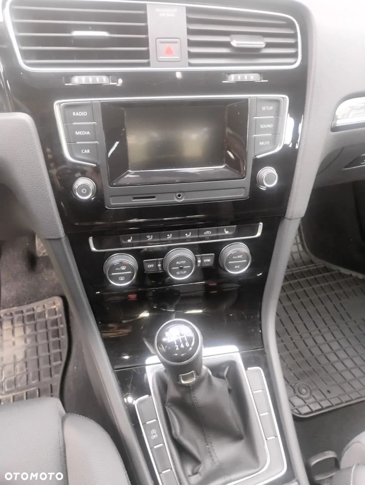 Volkswagen Golf 1.4 TSI BlueMotion Technology Comfortline - 29