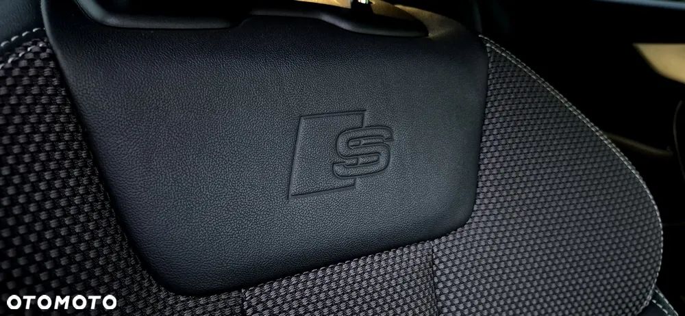 Audi A4 Avant 2.0 TDI S tronic quattro sport - 25