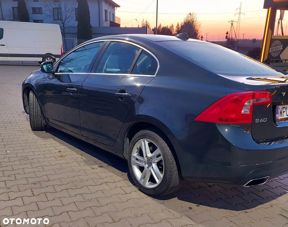 Volvo S60 T5 Geartronic Summum - 22