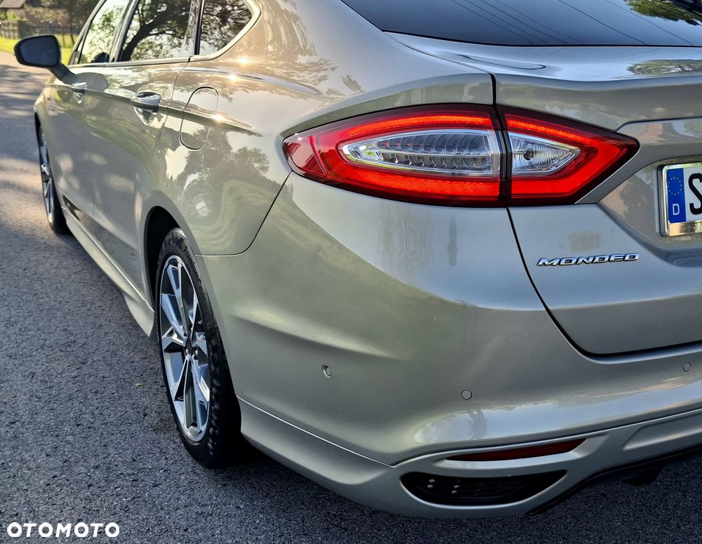 Ford Mondeo 2.0 EcoBlue ST-Line - 15
