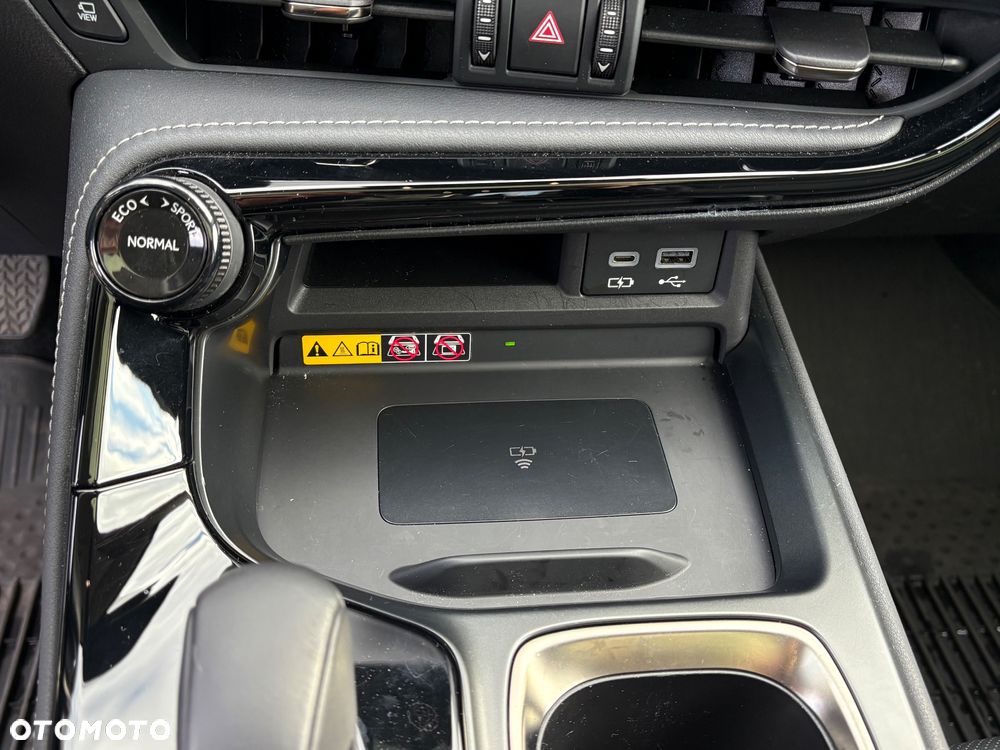 Lexus NX 350h Prestige AWD - 34