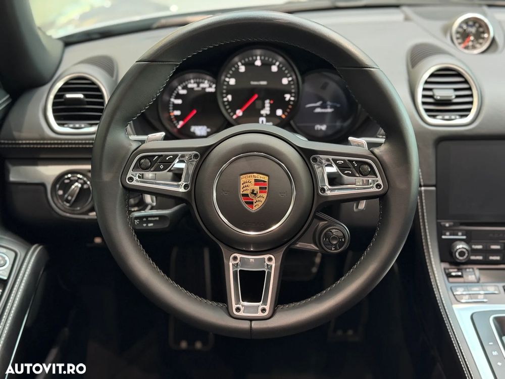 Porsche Boxster 718 PDK - 36