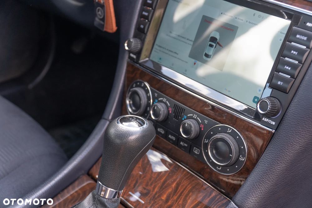 Mercedes-Benz Klasa C 200 Kompressor Automatik Classic - 16