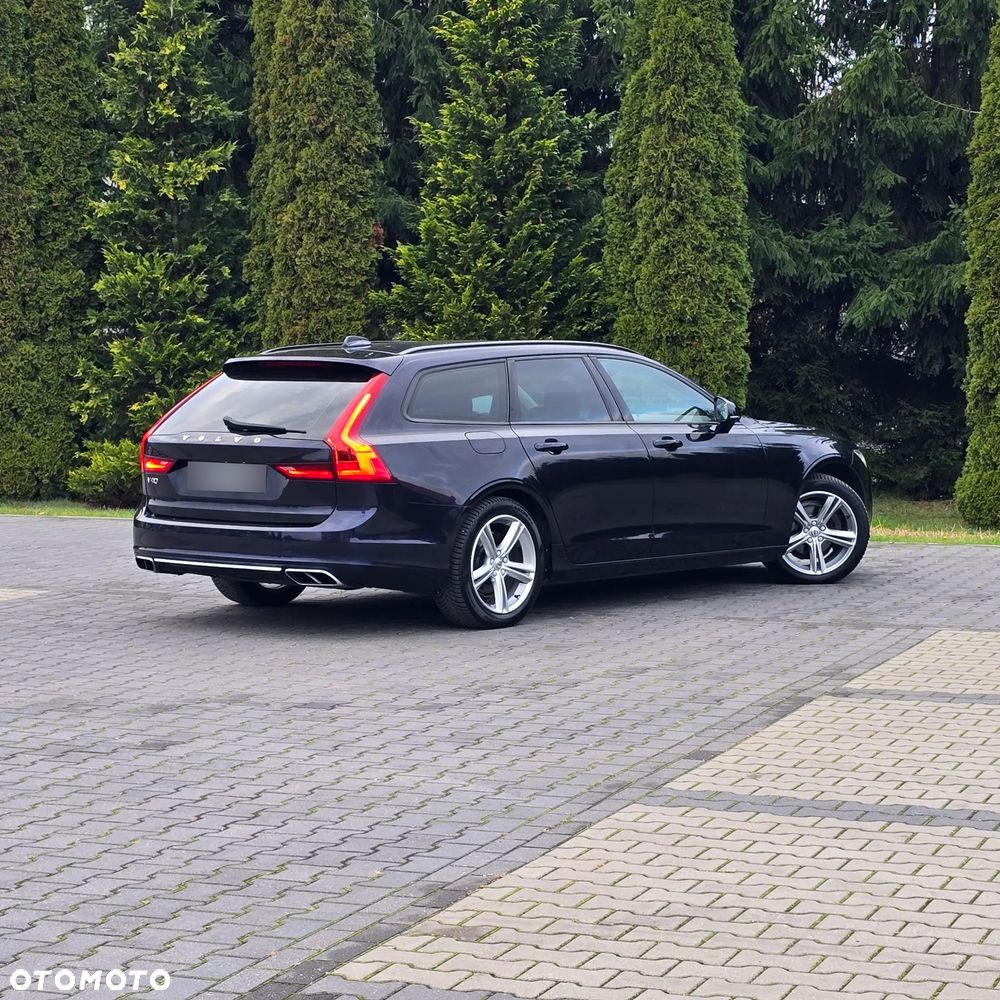 Volvo V90 D3 Momentum - 18