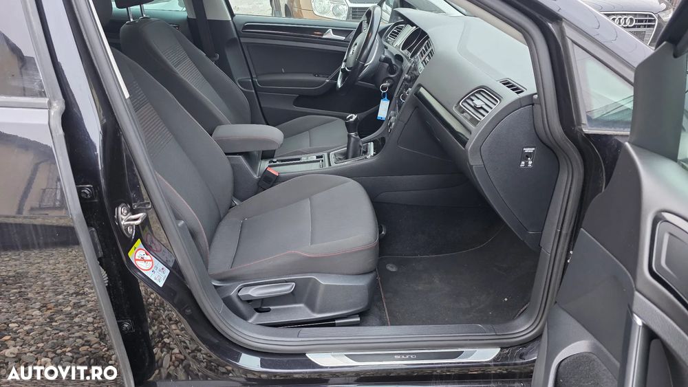 Volkswagen Golf 2.0 TDI BlueMotion Technology Cup - 10