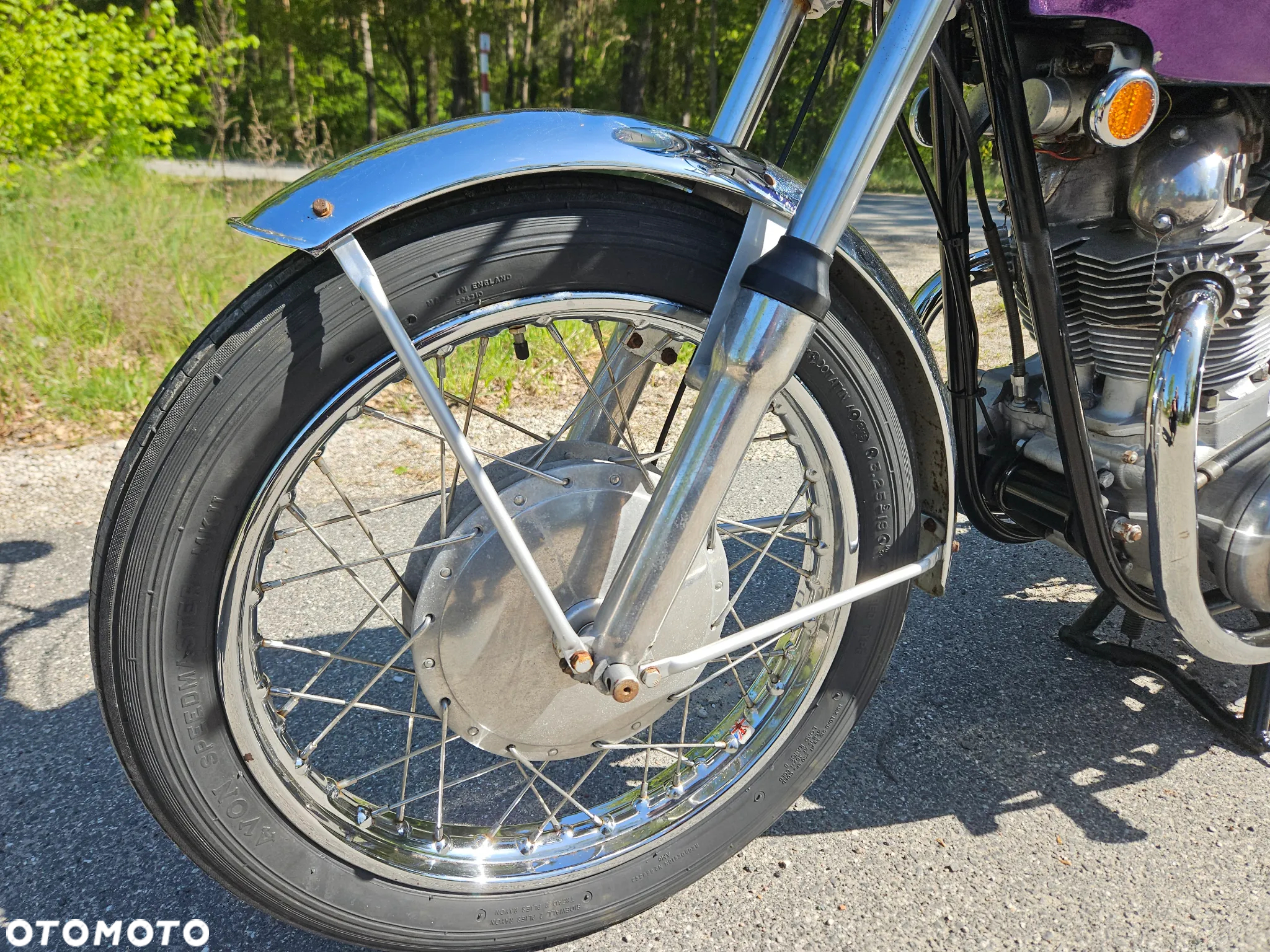 Norton Commando - 9