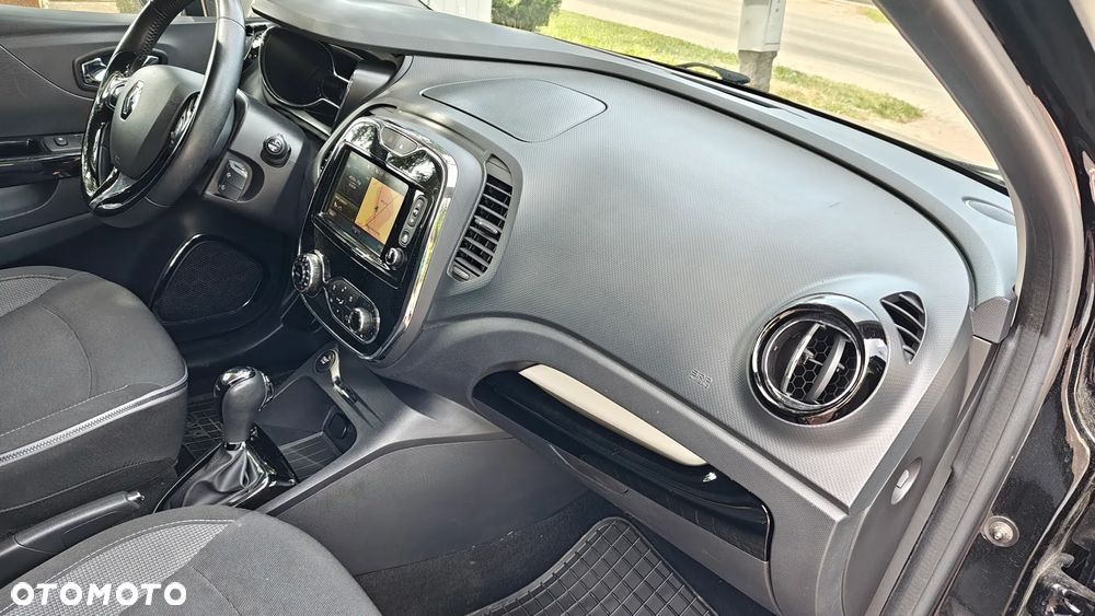 Renault Captur - 16