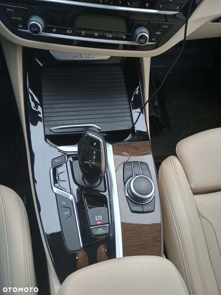 BMW X3 xDrive20d Luxury Line sport - 6