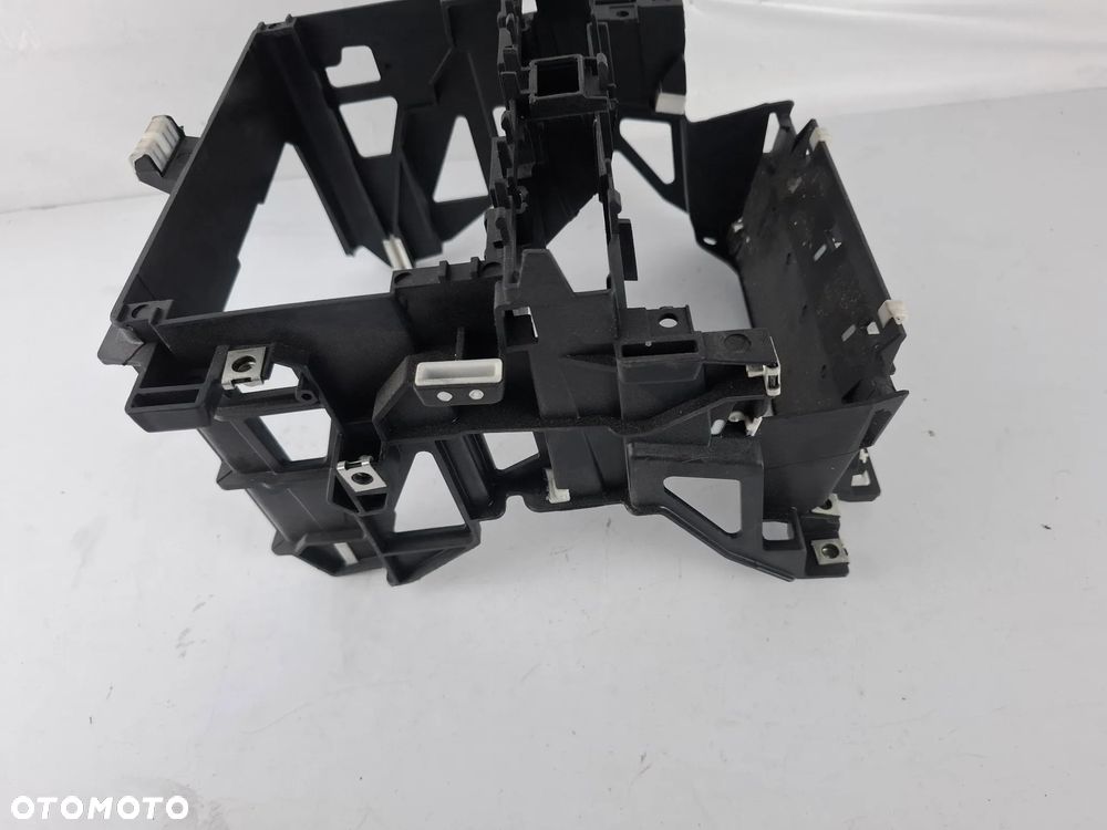 Mocowanie Ramka Kosz Dużego Radia 2-Din 2Din Audi A3 8P 8P0858005D - 6