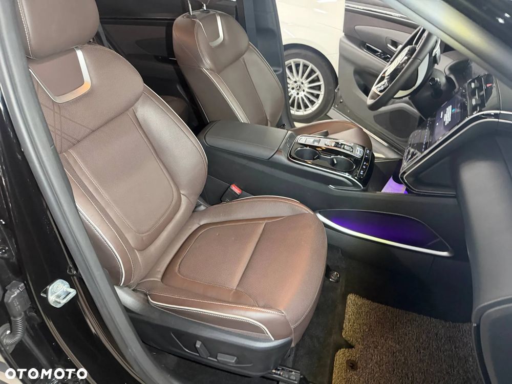 Hyundai Tucson - 11