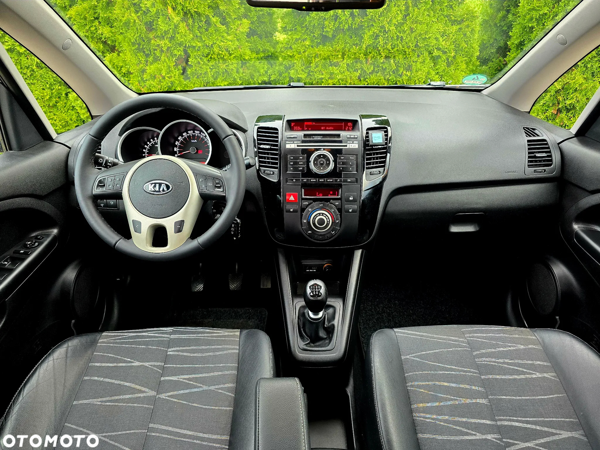 Kia Venga 1.6 CVVT Mind - 36