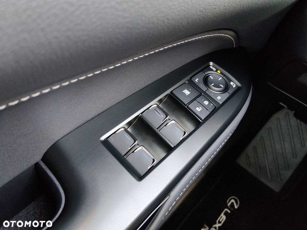 Lexus NX 450h+ Prestige AWD - 29
