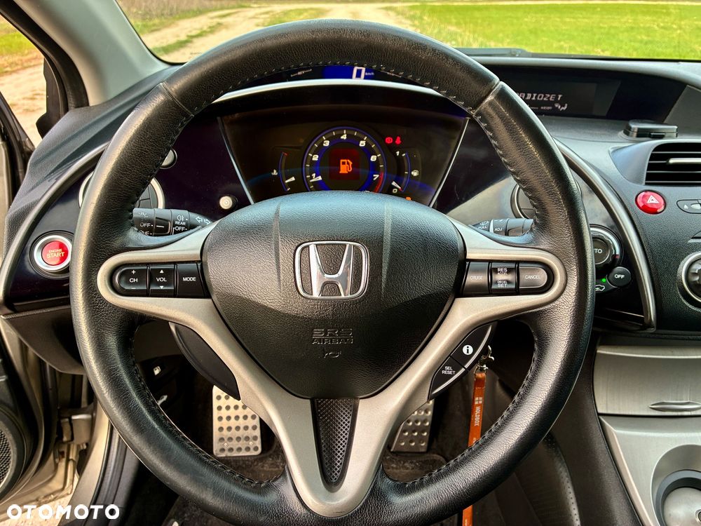 Honda Civic 1.8i-VTEC Sport - 30