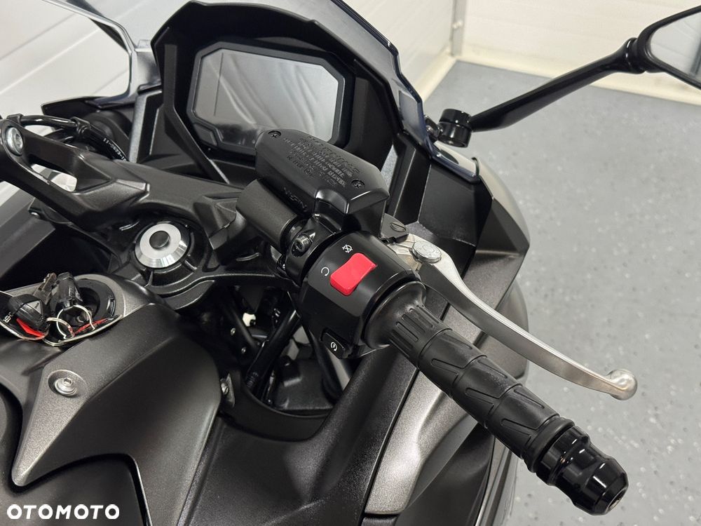 Kawasaki Ninja - 18