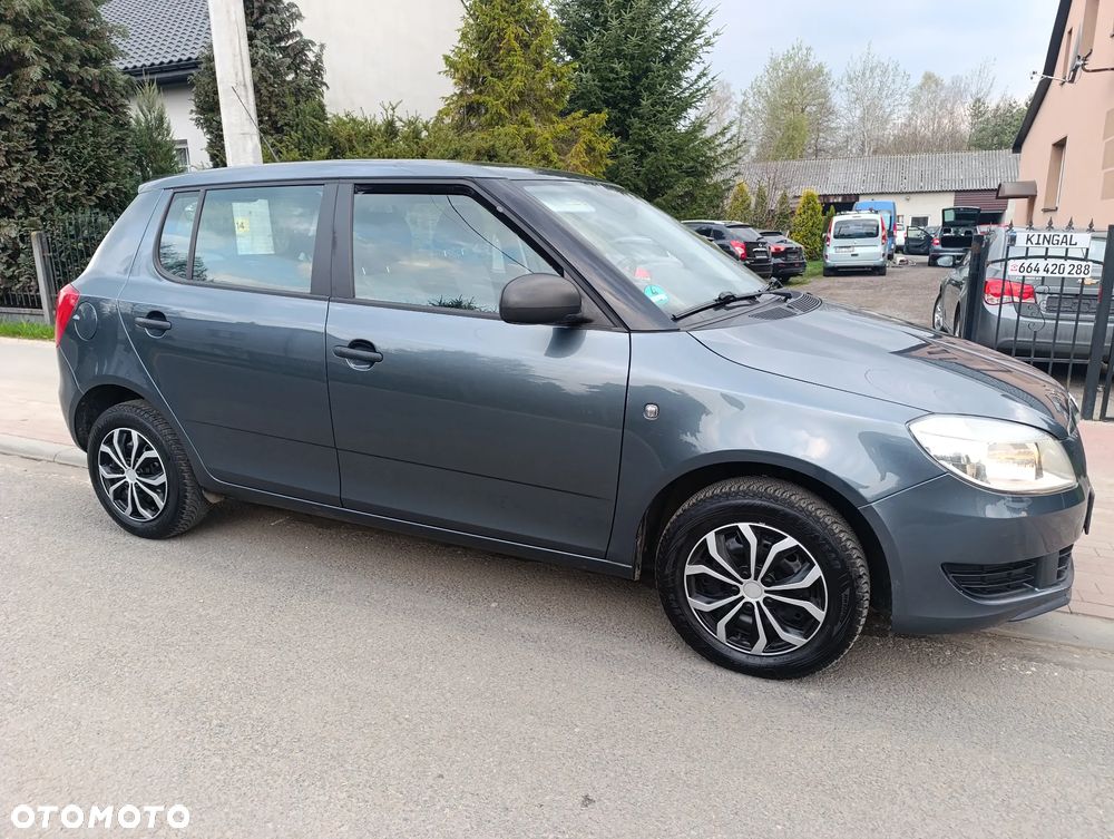 Skoda Fabia 1.2 HTP Active - 12