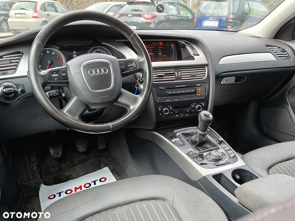 Audi A4 Avant 2.0 TFSI Attraction - 10