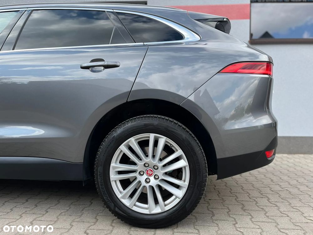 Jaguar F-Pace 2.0 i4D AWD Prestige - 10