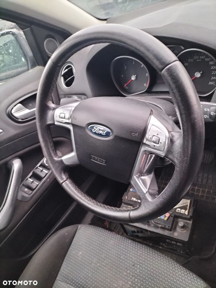 CAŁE AUTO NA CZĘŚCI KIEROWNICA LAMPA TYŁ  LUSTERKA FORD MONDEO MK4 HATCHBACK  KOD LAK. BA7 - 19