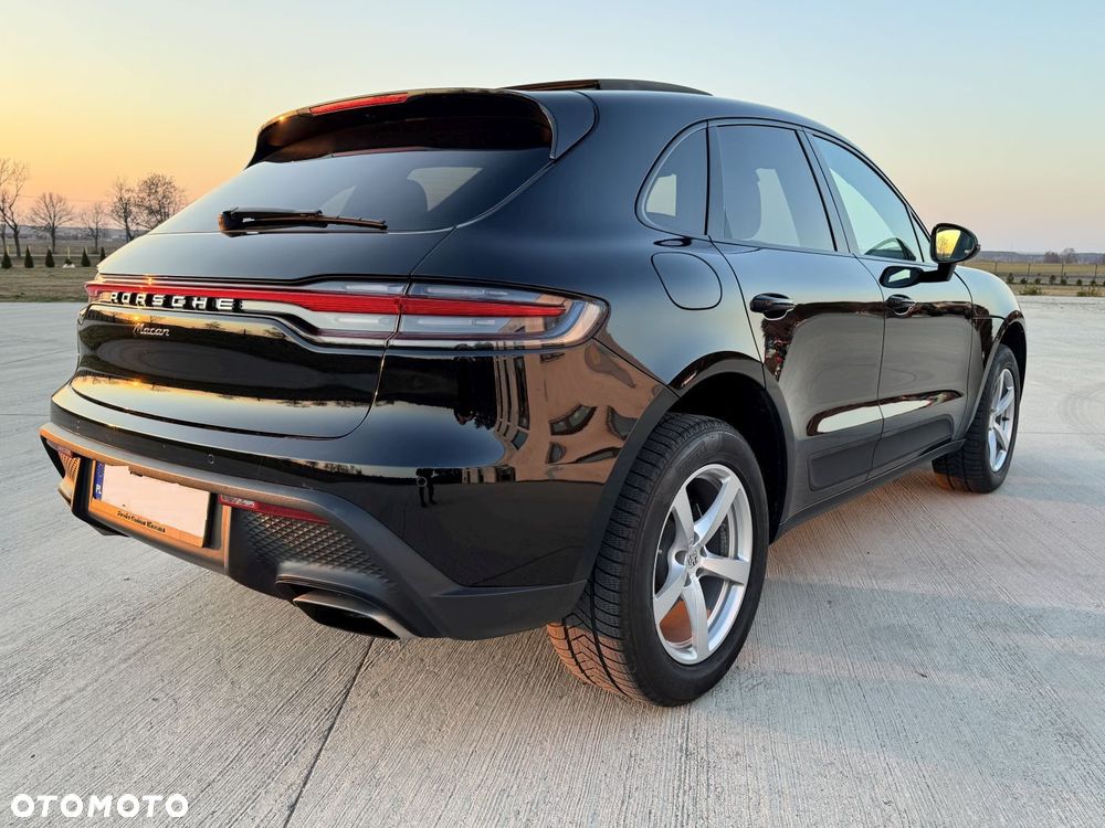 Porsche Macan Standard - 16