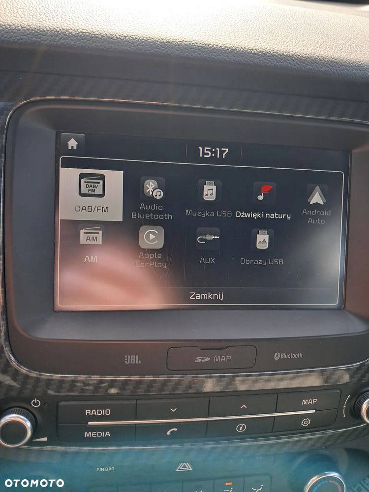 Kia Carens 1.7 CRDi Business Line 7os 7DCT - 32