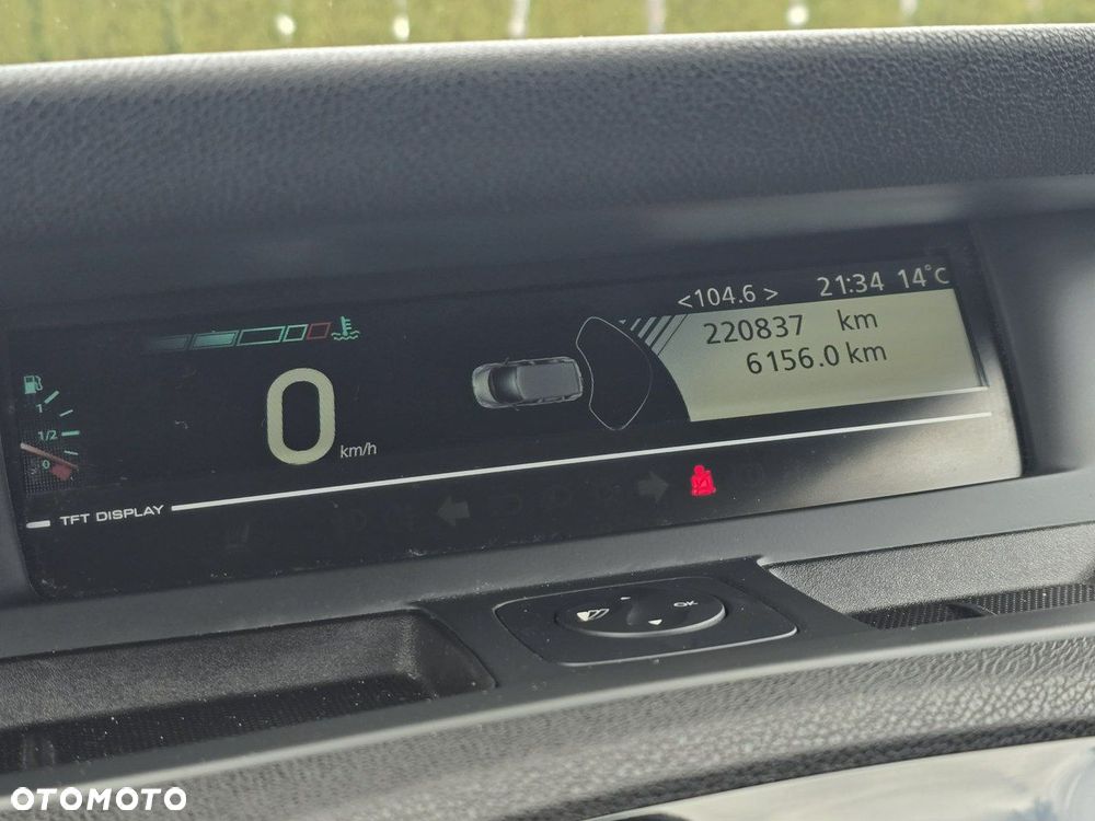Renault Scenic - 28