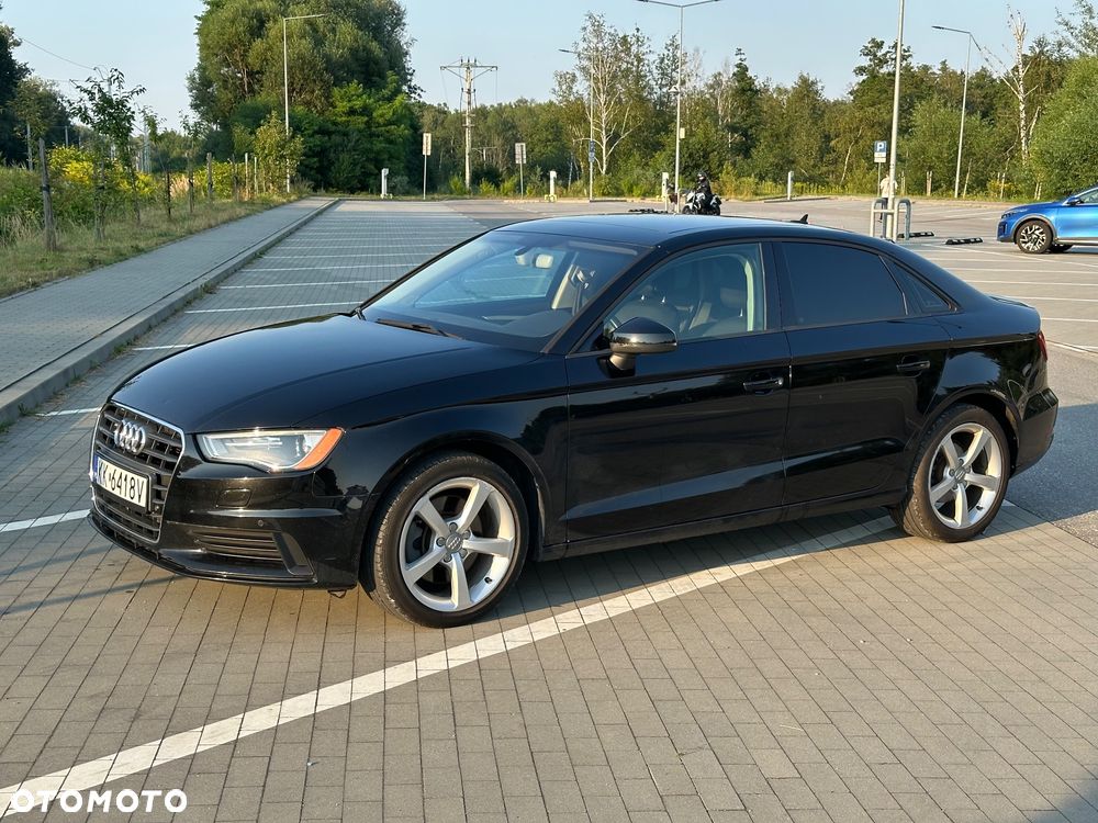Audi A3 Limousine 1.8 TFSI Attraction S tronic - 2