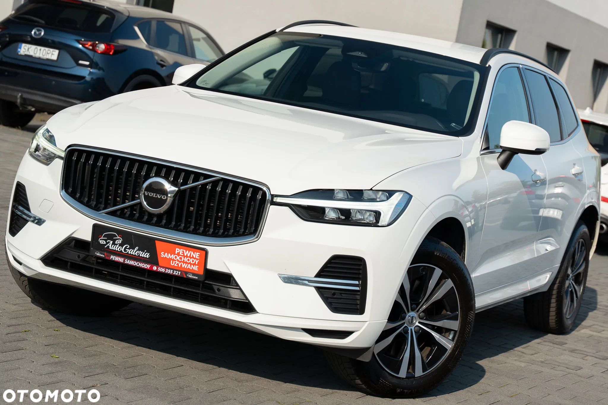 Volvo XC 60 B4 D AWD Geartronic Momentum Pro - 1