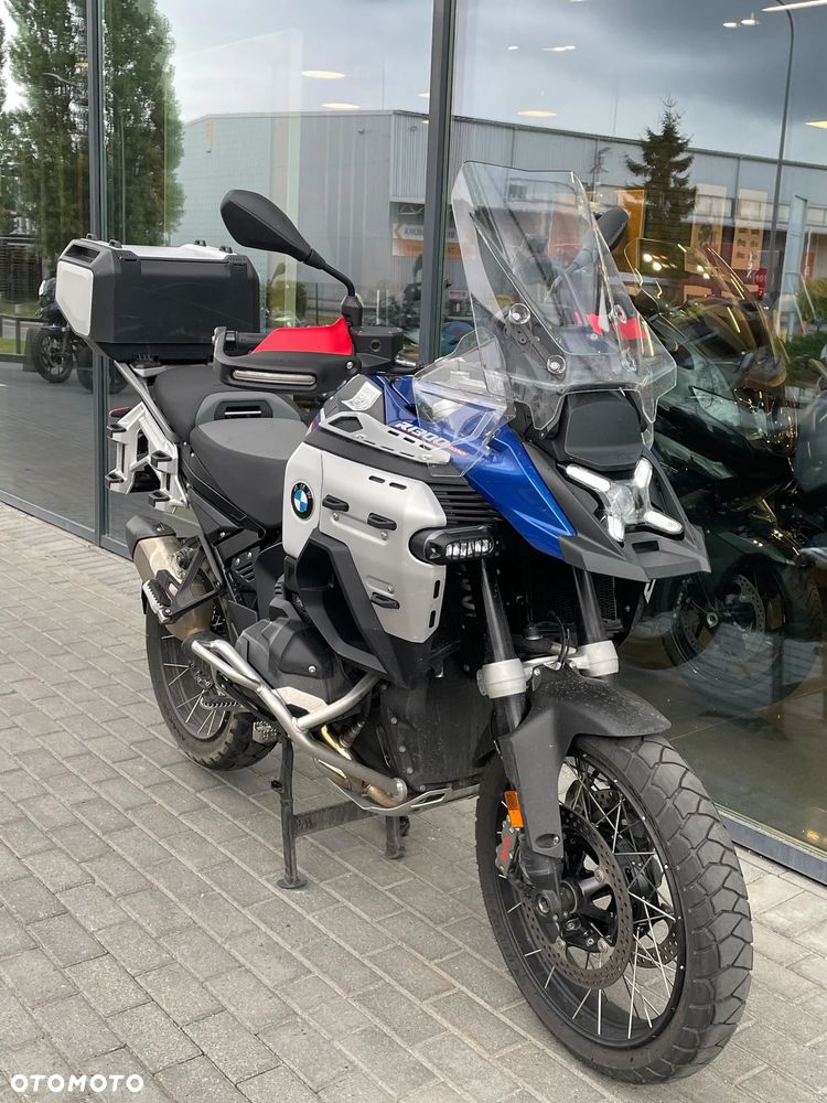 BMW R - 1