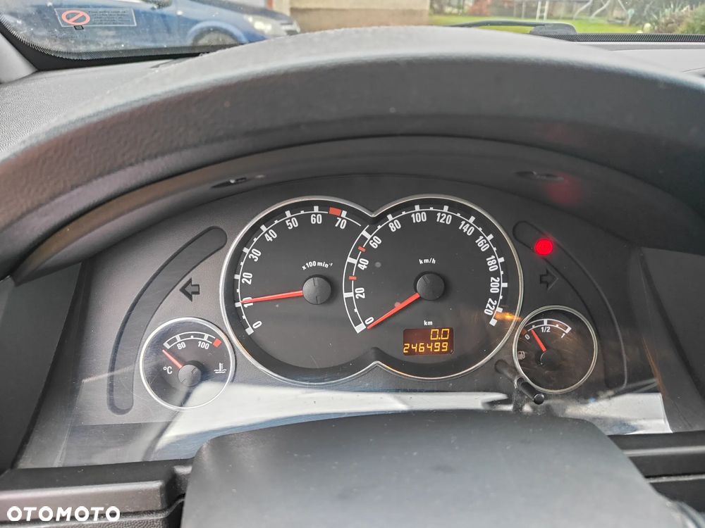 Opel Meriva 1.6 16V - 8