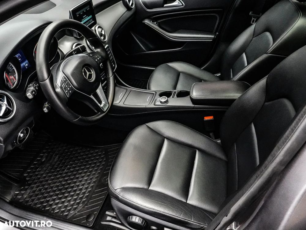 Mercedes-Benz GLA 200 CDI 4MATIC Aut. - 12