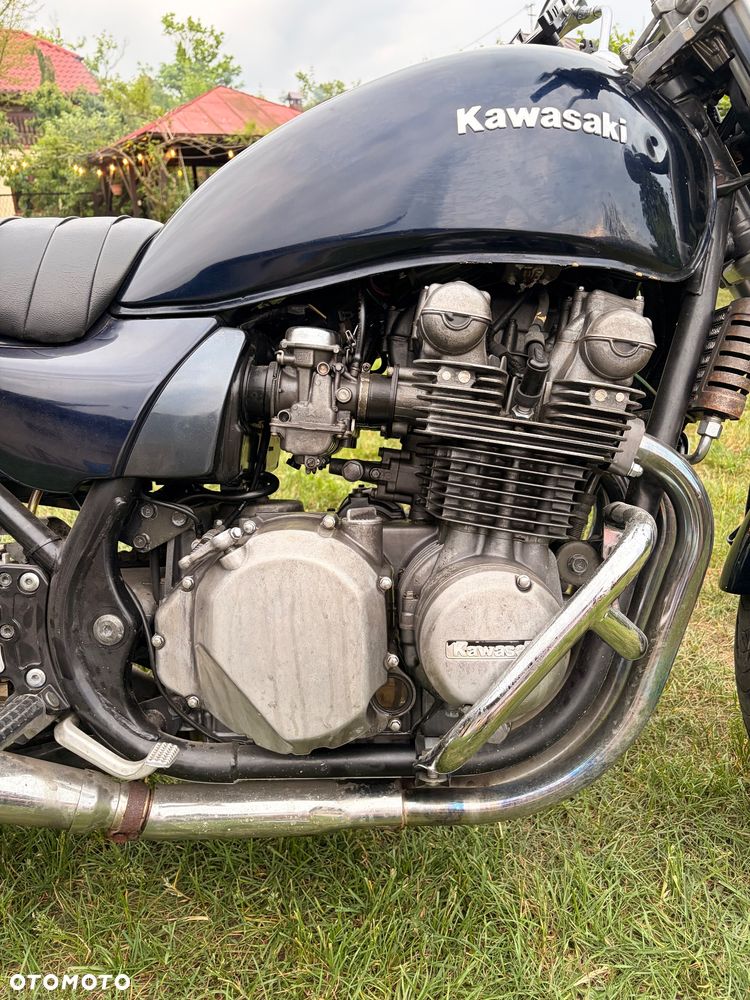 Kawasaki Zephyr - 4