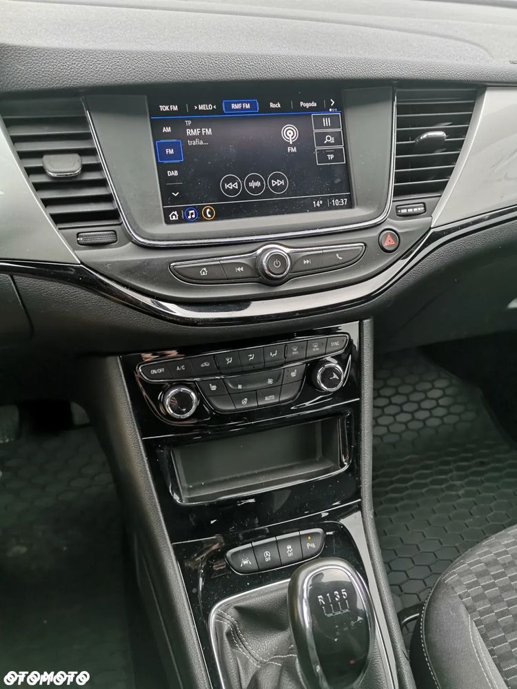 Opel Astra 1.2 T Elegance S&S - 12