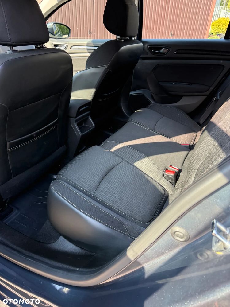 Renault Megane 1.6 SCe Business - 11