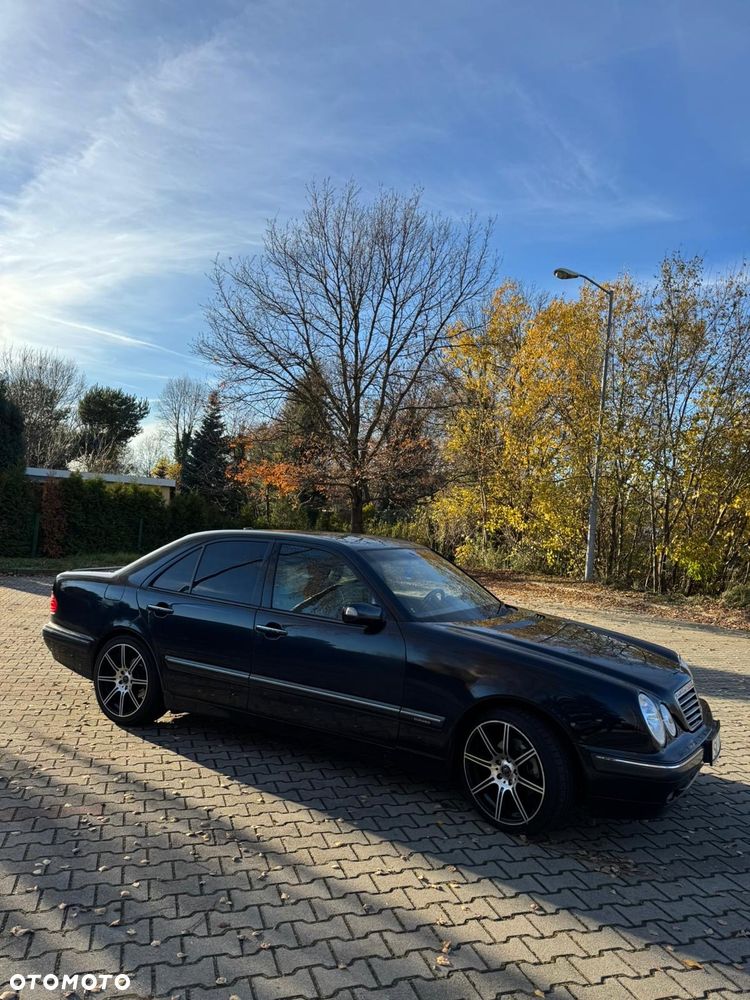 Mercedes-Benz Klasa E 220 CDI Elegance - 1