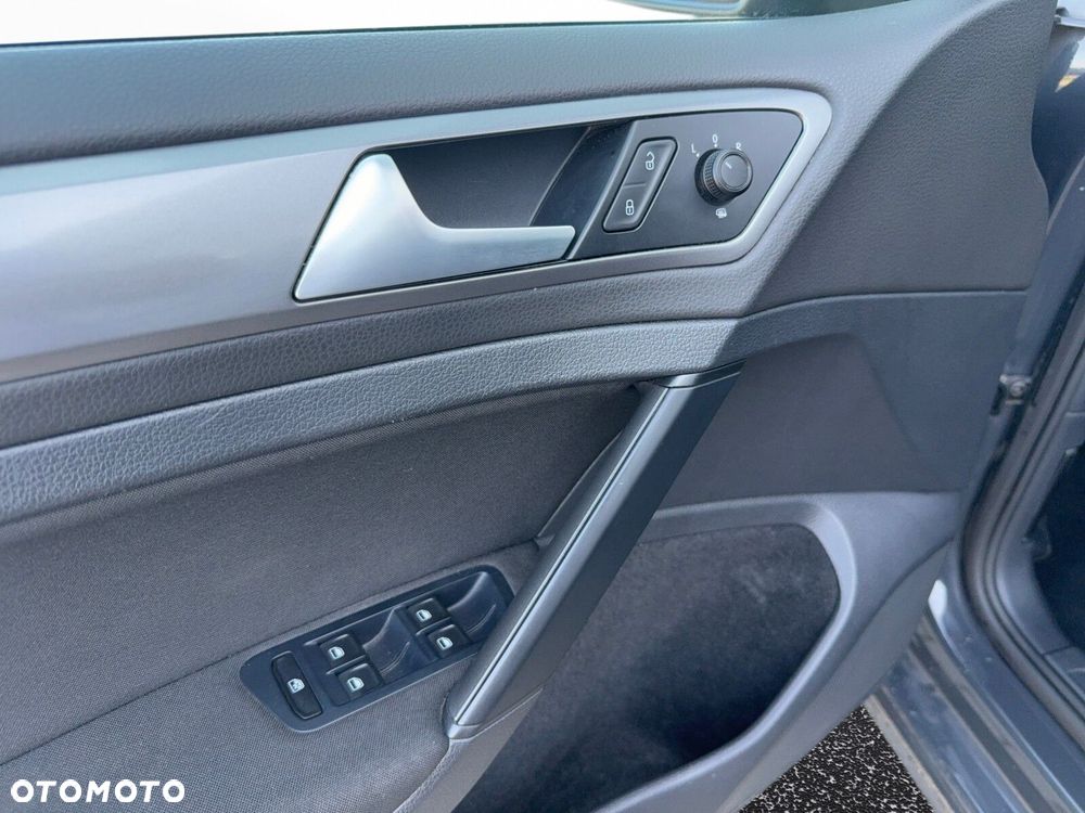 Volkswagen Golf Variant - 7