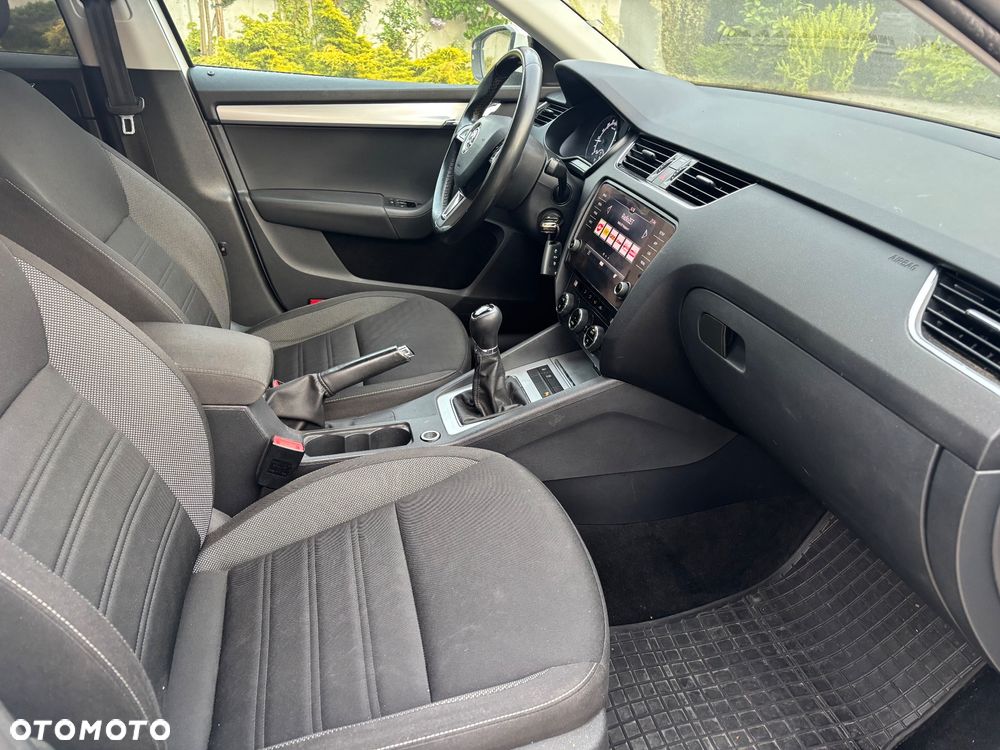 Skoda Octavia 2.0 TDI Edition - 7