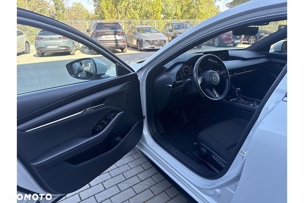 Mazda 3 - 6