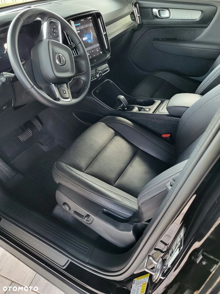 Volvo XC 40 - 6