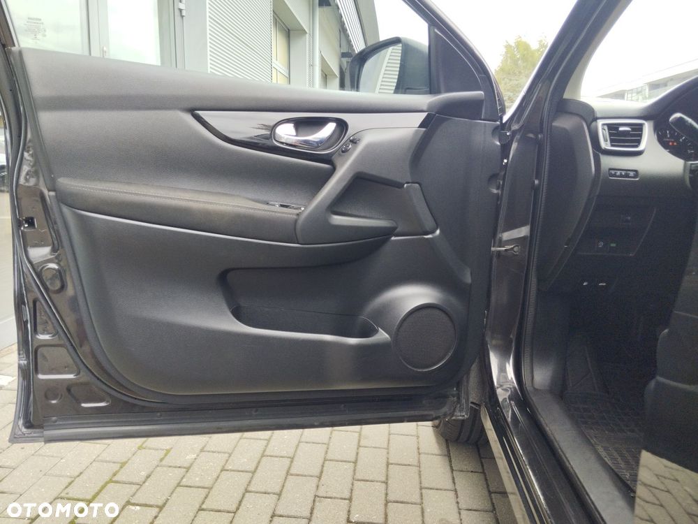 Nissan Qashqai 1.6 DCi Acenta Xtronic EU6 - 10