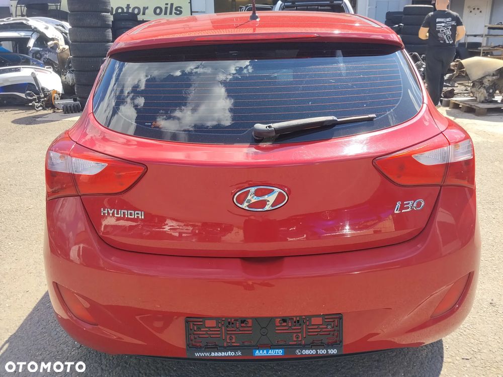 Hyundai i30 - 12