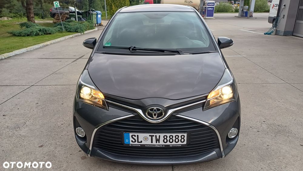 Toyota Yaris 1.0 Premium EU6 - 3