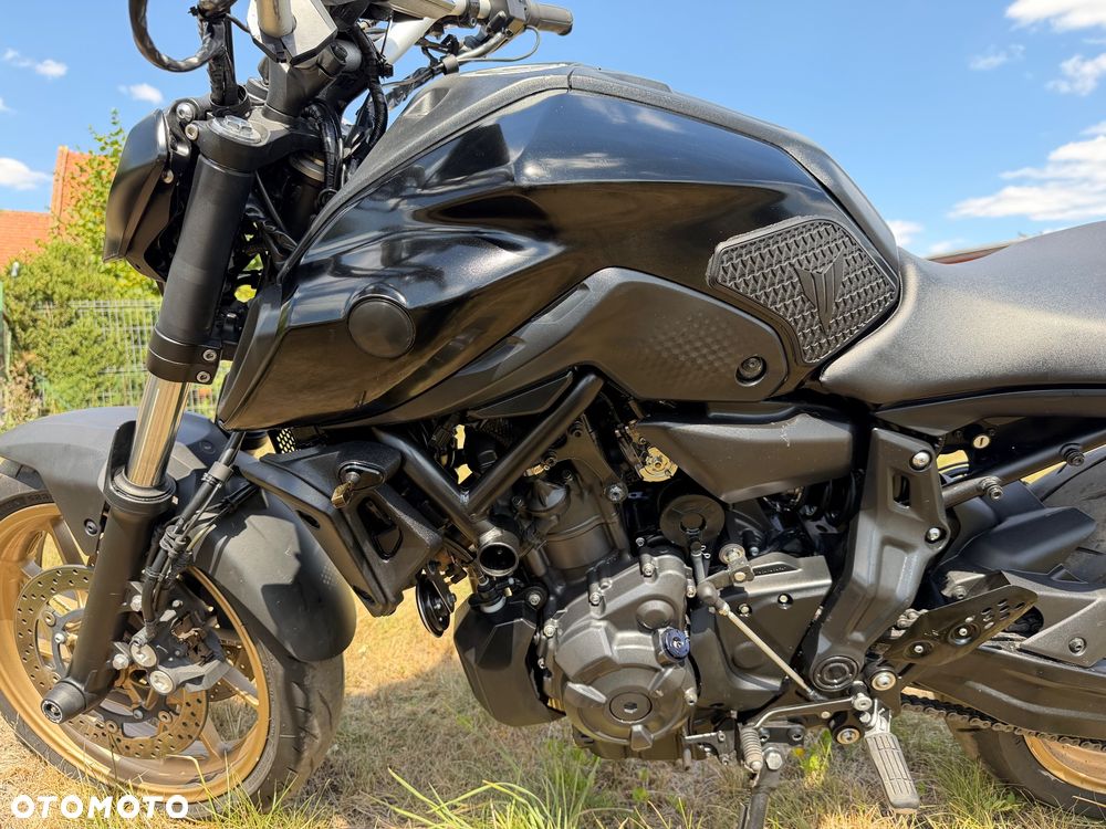 Yamaha MT - 11