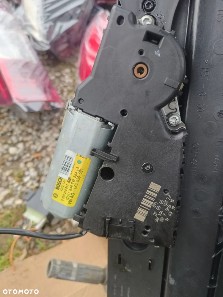 Silniczek szyberdachu VW GOLF V TOURAN  SEAT  SKODA 1K0959591 - 1