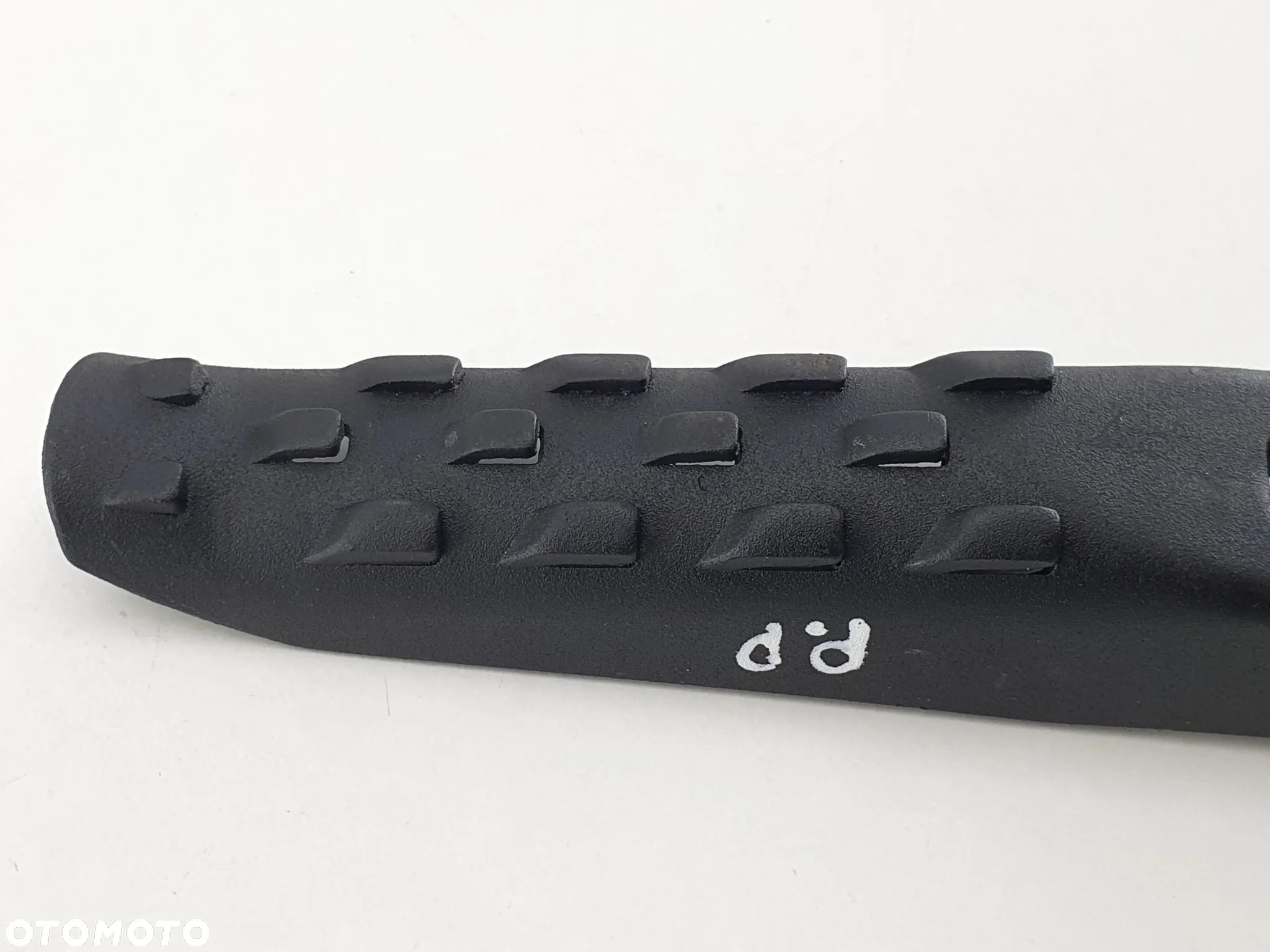 PODNOZEK PRAWY STOPKA SPREZYNA  CAN AM RYKER - 8