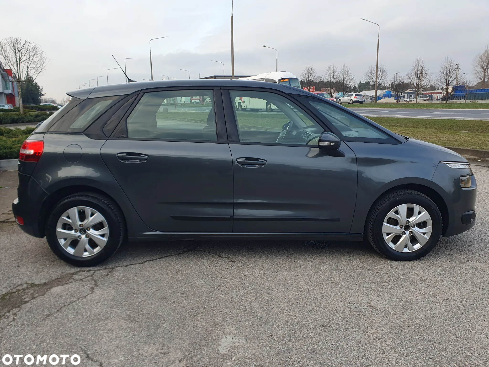 Citroën C4 Picasso 1.6 e-HDi Exclusive - 8
